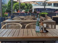 -MONICH牛排融合餐厅(和义大道购物中心店)