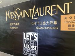 -YVESSAINTLAURENT