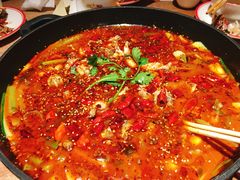 招牌酸汤牛蛙-渝蛙馆(九霄梦天地店)