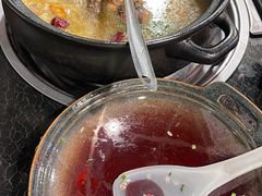 -蘑统田下·野生菌火锅