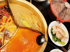-周师兄大刀腰片火锅(解放碑总店)