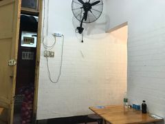 -特色油卤串串(水碾河店)