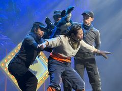 -交通银行前滩31演艺中心