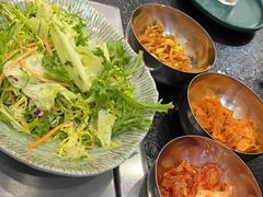 -臻牛烤肉