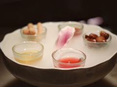 琼浆玉液-桂满陇天书(南京德基旗舰店)