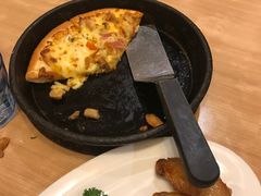 -必胜客(WOW中心城店)