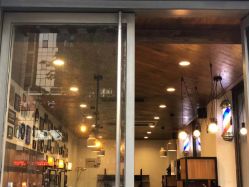 -MARTIN'S BARBER SHOP男士理发馆