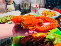 -沪小胖·小龙虾·蓝龙王(八佰伴店)