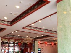 大堂-鑫巴蜀小镇 · 水煮鱼专研店(玉桥店)