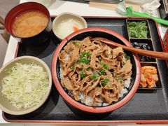-牛邸·烧肉饭(来福士店)