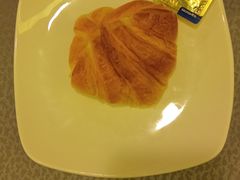法式牛角餐包-珀丽酒店-协奏坊餐厅