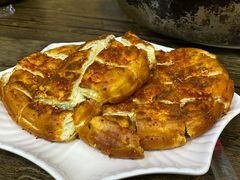 烤饼-炕锅羊肉土火锅面片大王