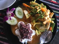-Tikky Cafe