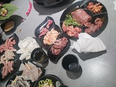 -啊美丽炭火烤肉(滑翔一店)