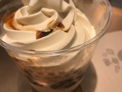 -喜茶(上海打浦桥日月光gelato lab+店)