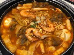 烤肉炒年糕-三清洞摩西韩式年糕火锅(威高广场店)