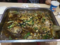 -拿渡麻辣香锅(世茂广场·工三店)