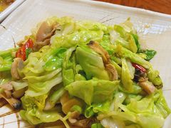 -鸿运美食府