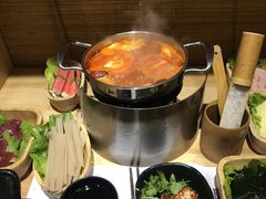 -独食火锅·半米屋台(直营总店)