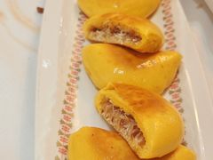 香煎千丝椰皇包-藜苑酒家·粤菜·茶点·聚会包间