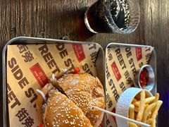 -Side Street街旁(交道口店)