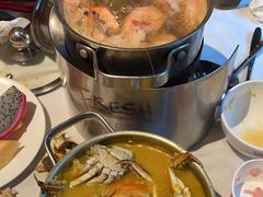 -领鲜活海鲜榴莲自助火锅(东门店)