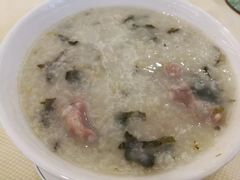 -万山楼海鲜酒家·二十三年老字号