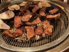 -草家酱蟹炭火烤肉店(珲春南路一店)