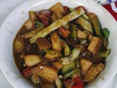 -何适山庄 ·可团建(水长城P2停车场店)