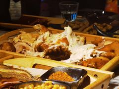 -破瓦寒窑·地摊烤羊排