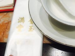 -金玉满堂潮州酒楼(无限极荟购物广场店)