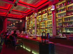 -饮湖威士忌鸡尾酒吧