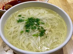 鸡汤银丝面-二孃鸡爪爪(双楠店)