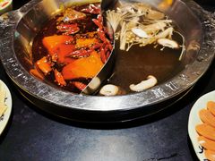-大龙辣火锅·龙虾·烧烤(湖滨新天地店)