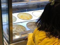 面包甜点陈列柜-哈根达斯(万象城店)