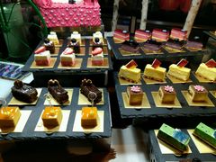 -城市名人酒店喝彩西餐厅(人民南路店)