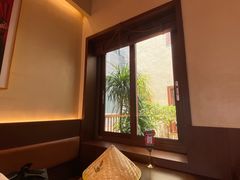 靠窗位-德天顺盖码饭(人民西路店)