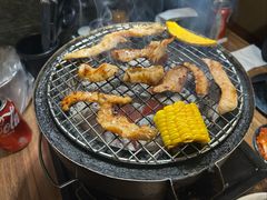 -山居屋炭火烧肉(厚街万达店)