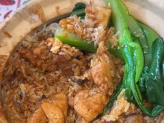 -华记煲仔华·煲仔饭(市桥易发店)