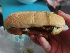 -麦当劳(田林好又多店)