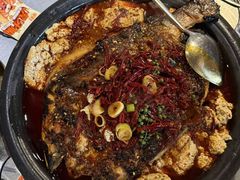 -探鱼·鲜青椒爽麻烤鱼(天一广场店)