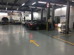 -上海先进东风标致雪铁龙4S店(青浦店)