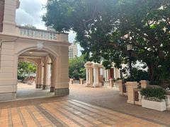 -香港大学