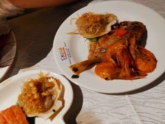 -领鲜活海鲜榴莲自助火锅(东门店)