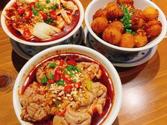 -炉小二铜锅牛蛙•川湘菜(三里屯店)