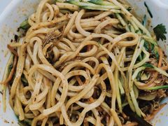 -沁麦源过桥米线(总店)