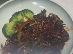 -八府香鸭·啫啫煲(华山路店)