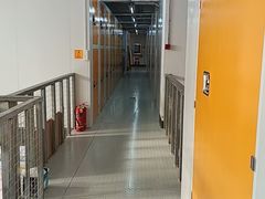 -安东易迷你自助仓储寄存仓库(顾戴路店)