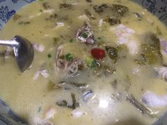 布衣草棚风格餐厅-布衣草棚风格餐厅