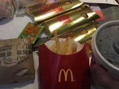 -麦当劳(海岸城店)